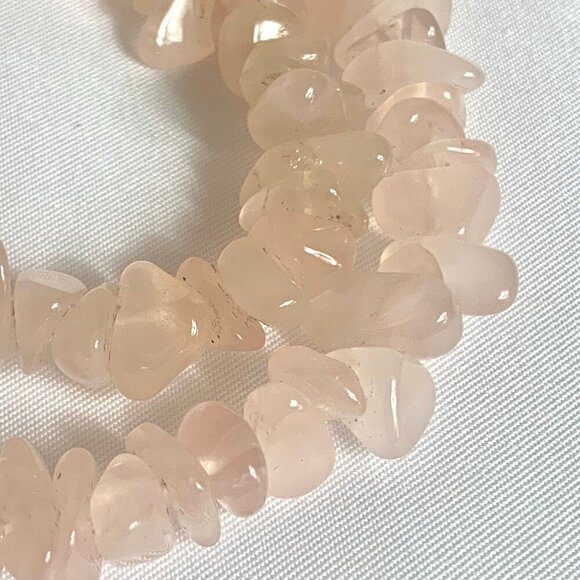 Vintage 70s Rose Quartz Crystal Chip Necklace 18 Inch - Picture 4 of 5